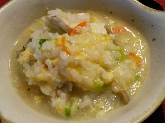 温まる 卵雑炊 鶏がらスープの素 白だし By たぬぴぃ