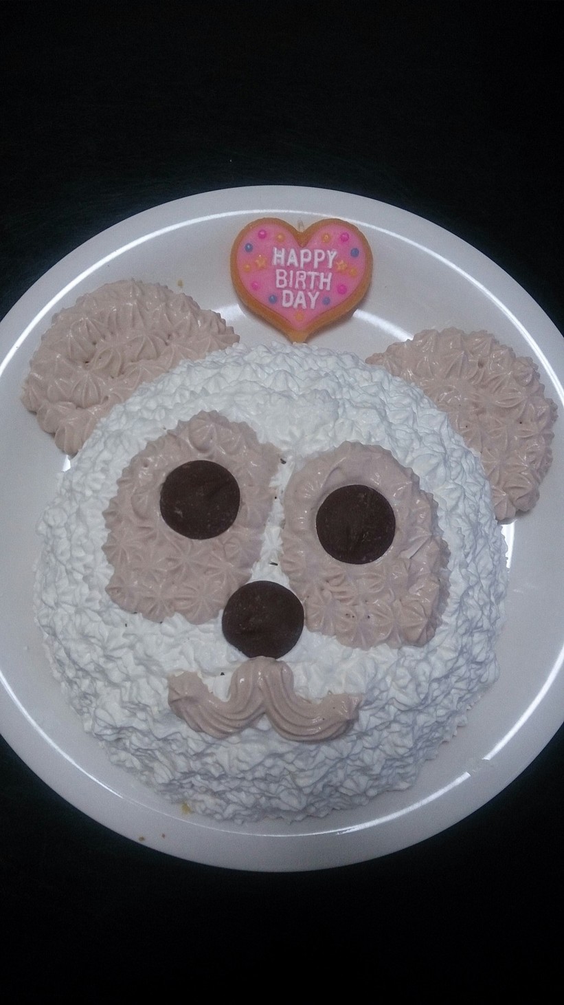 パンダのバースデーケーキの画像