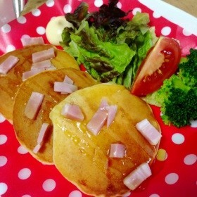 ふわふわ♡ベーコンチーズお食事パンケーキの画像