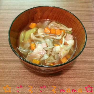 Soup.04〜コンソメスープの写真