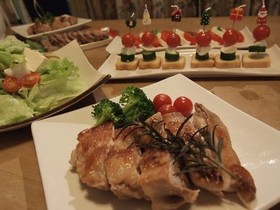 塩レモンとローズマリーでクリスマスチキン