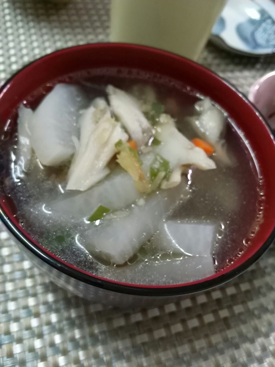鶏と舞茸と大根の生姜スープの画像