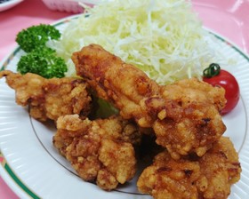 人気メニュー☆若鶏唐揚げ定食ぅ♪