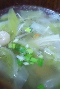 白菜とむきえびのスープ