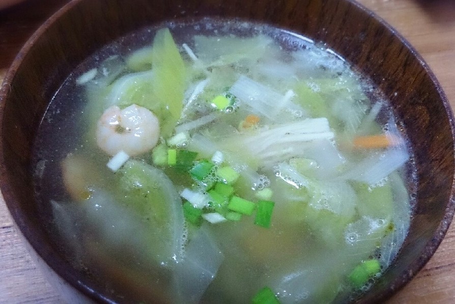 白菜とむきえびのスープの画像