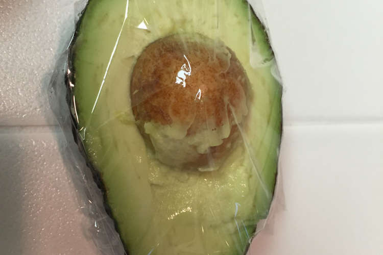 簡単半分アボカド保存方法 レシピ 作り方 By ナピト クックパッド 簡単おいしいみんなのレシピが361万品