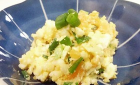 おつまみにも♪たまごとネギの中華風サラダ