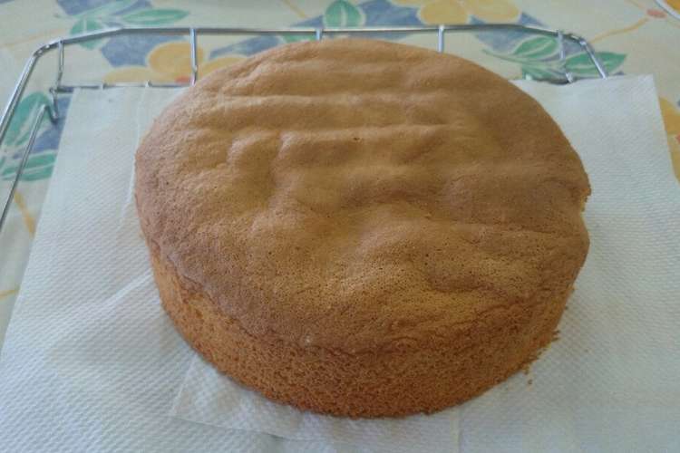 材料３つで簡単スポンジケーキ レシピ 作り方 By Naru29 クックパッド 簡単おいしいみんなのレシピが370万品