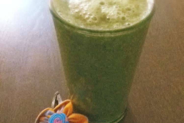 ベビーリーフ いちごのグリーンスムージー レシピ 作り方 By Sara99 クックパッド 簡単おいしいみんなのレシピが349万品