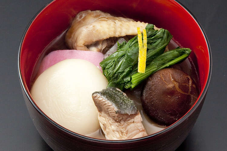 ブリとあご出汁の正統派 博多雑煮 レシピ 作り方 By 博多華味鳥 はな クックパッド 簡単おいしいみんなのレシピが361万品