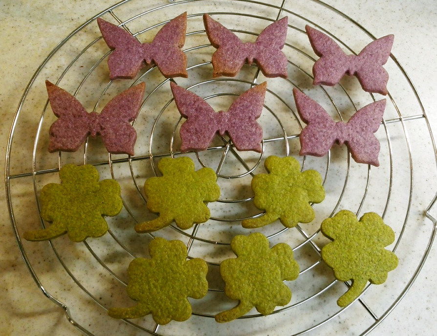 抹茶と紫芋のクッキー　の画像