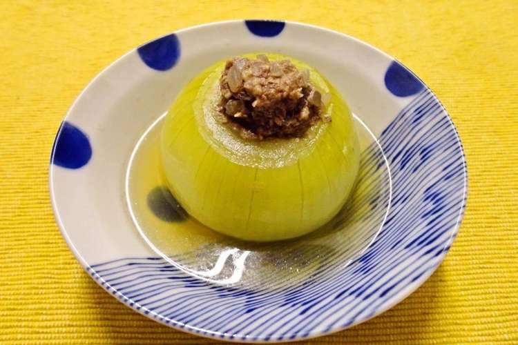 玉ねぎで作ろう 玉ねぎの肉詰めコンソメ煮 レシピ 作り方 By マルト クックパッド 簡単おいしいみんなのレシピが353万品