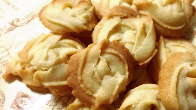 生クリームで作る絞り出しクッキー レシピ 作り方 By Ayadayo クックパッド 簡単おいしいみんなのレシピが366万品