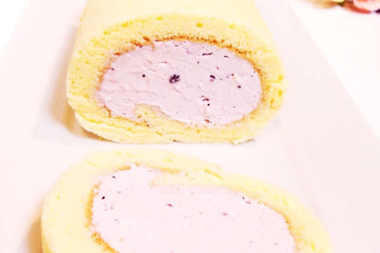 ブルーベリークリームチーズのロールケーキ レシピ 作り方 By ｋｕｍｉｎ クックパッド