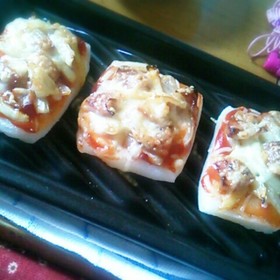 簡単でおいしいもちピザ♡