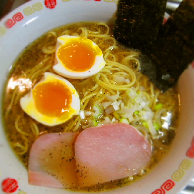 コクのある美味しい 手作りラーメンスープ レシピ 作り方 By はぽんぽん クックパッド 簡単おいしいみんなのレシピが359万品 コクのある美味しい 手作りラーメンスープ レシピ 作り方 By はぽんぽん クックパッド 簡単おいしいみんなのレシピが359万品