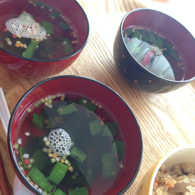 汁物 我が家の時短 持参のお吸い物 レシピ 作り方 By Mammyのごはん クックパッド