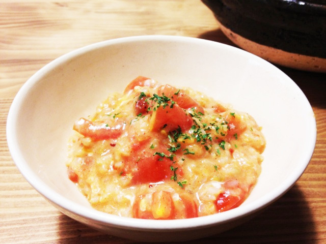 ダイエットと美容に トマトと卵の玄米お粥 レシピ 作り方 By シンドリー クックパッド