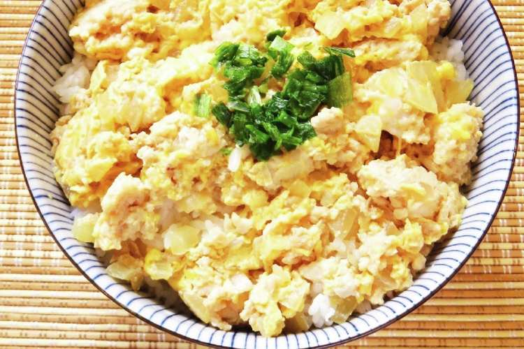 時短 簡単 子供が喜ぶ鶏そぼろ親子丼 レシピ 作り方 By Hirokoh クックパッド 簡単おいしいみんなのレシピが351万品