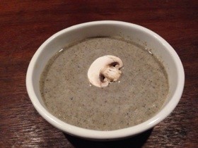 マッシュルームのスープの画像