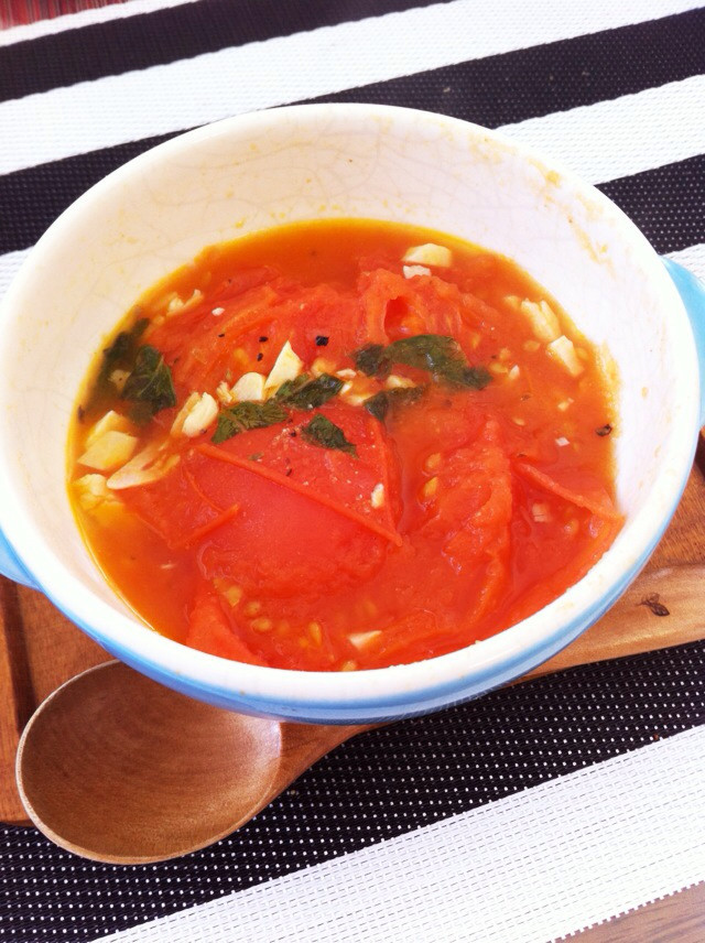 電子レンジで丸ごとトマトスープの画像