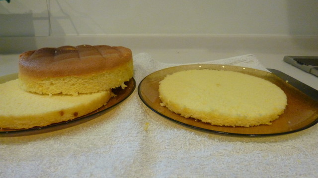 何枚でも厚さ均一 スポンジスライスの裏技 レシピ 作り方 By マミーズ クックパッド 簡単おいしいみんなのレシピが350万品 何枚でも厚さ均一 スポンジスライスの裏技 レシピ 作り方 By マミーズ クックパッド 簡単おいしいみんなのレシピが350万品