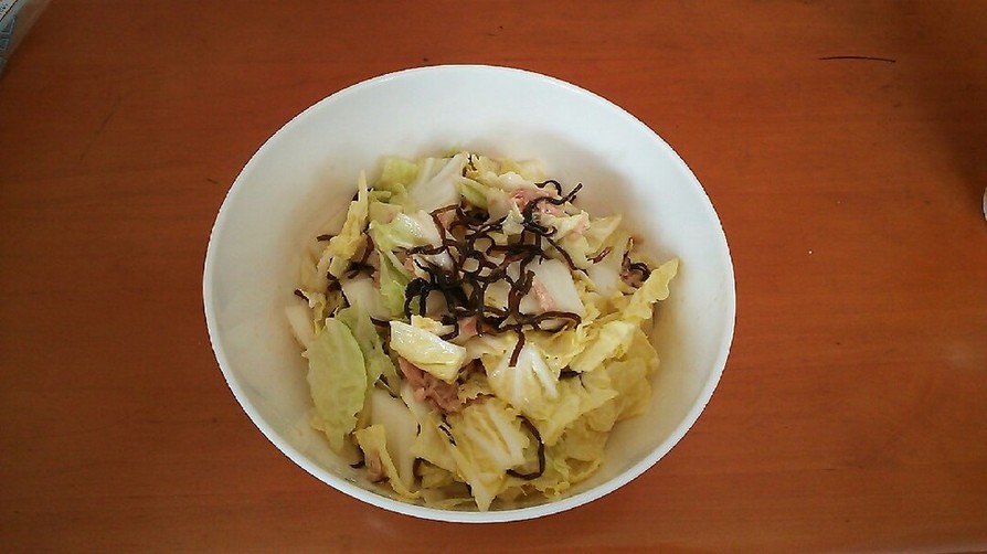 混ぜるだけで簡単！白菜と塩昆布のサラダの画像