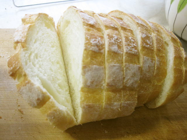 もっちり米粉入りパンの画像
