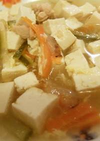豆腐入り鳥野菜スープ