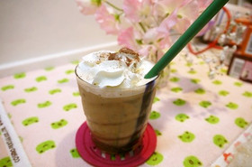 バリスタでコーヒーゼリー入りアイスラテ