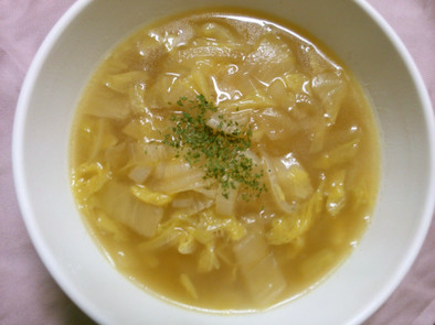 簡単 旨い！ 白菜 玉ねぎ バタースープの写真