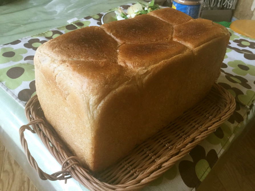 塩麹のシンプルパンの画像