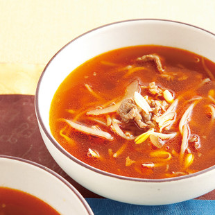 牛肉のピリ辛スープ