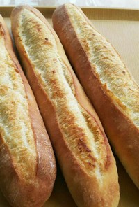 フィセル＊バゲットの細長い版フランスパン