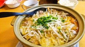 簡単!安い!うまい!もやしたっぷり鍋。