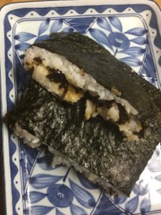 おにぎらず(昆布の佃煮)の写真