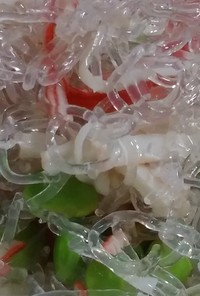 簡単時短☆枝豆カニカマ海藻麺サラダ梅風味