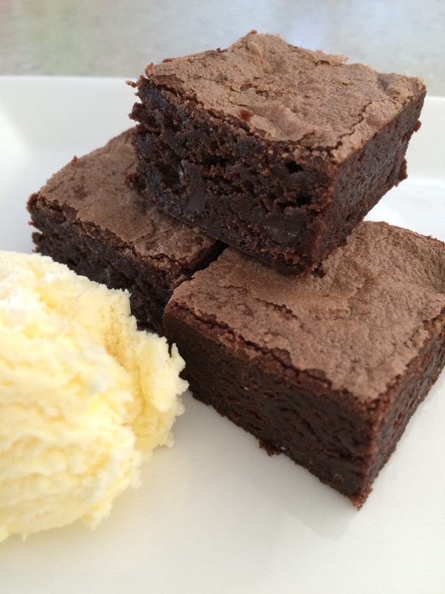 トリプルチョコチップブラウニーのレシピ