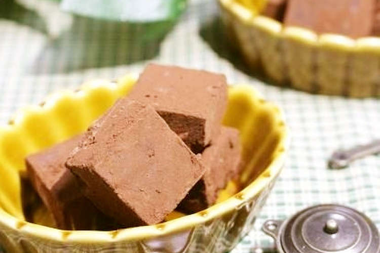 簡単 大人のコーヒー生チョコ レシピ 作り方 By Mami323 クックパッド 簡単おいしいみんなのレシピが352万品