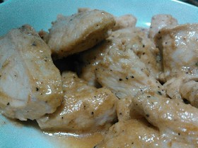 鶏むね肉のマリネ(焼肉のタレ味)