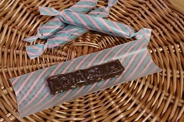 混ぜて固めるだけの簡単チョコバー レシピ 作り方 By リトルコーヒー クックパッド 簡単おいしいみんなのレシピが355万品