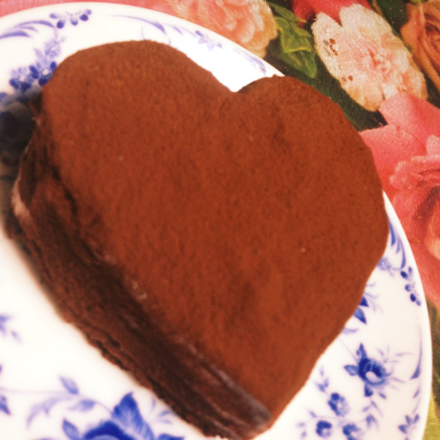 子供も簡単！バレンタインのチョコケーキの画像