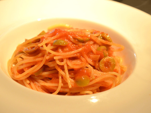 スパゲッティー プッタネスカ