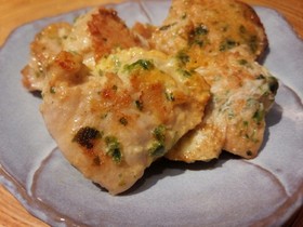 マヨでふんわり♪鶏胸の磯部ピカタ