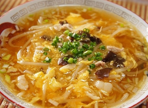 タバスコとふかひれスープde酸辣湯麺の画像