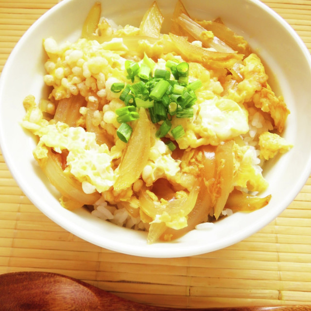 揚げ玉 天かすで簡単 節約たぬき丼 レシピ 作り方 By Hirokoh クックパッド 簡単おいしいみんなのレシピが359万品