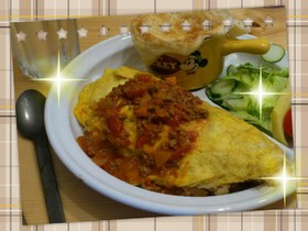 リメイク♪余ったミートソースでオムライス