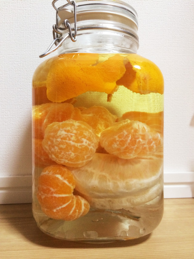 蜜柑と晩白柚とデコポンのリキュールの画像