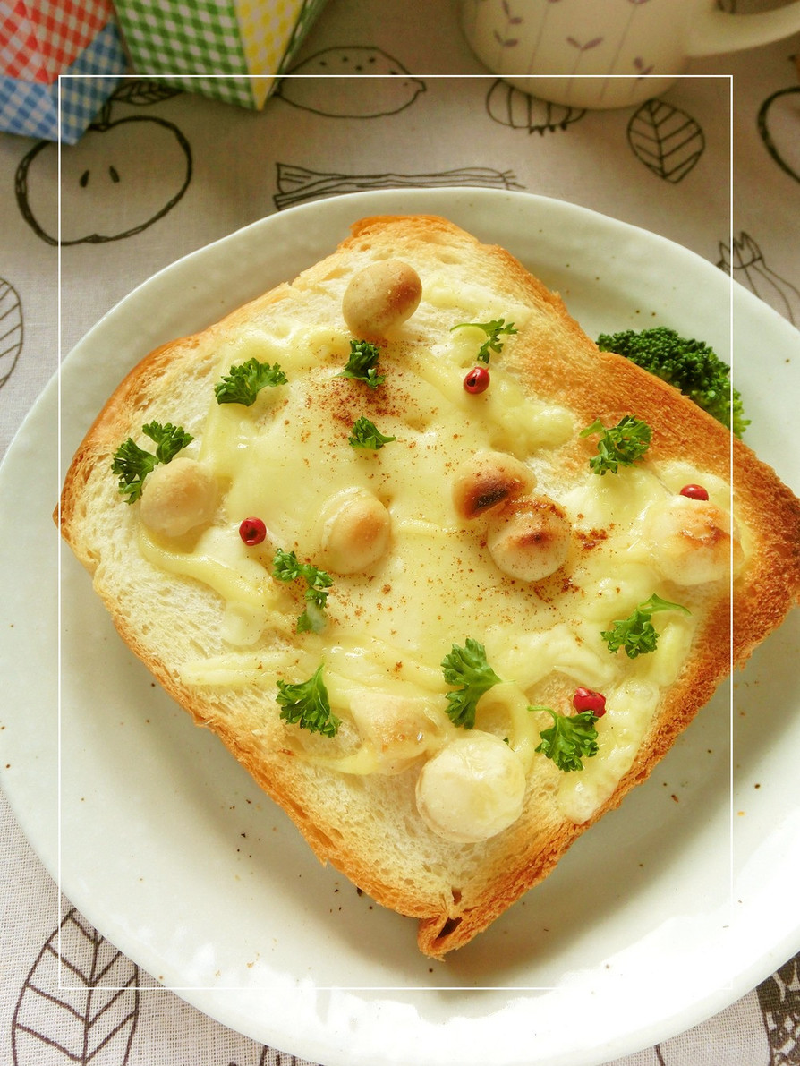 マカデミアチーズトーストの画像