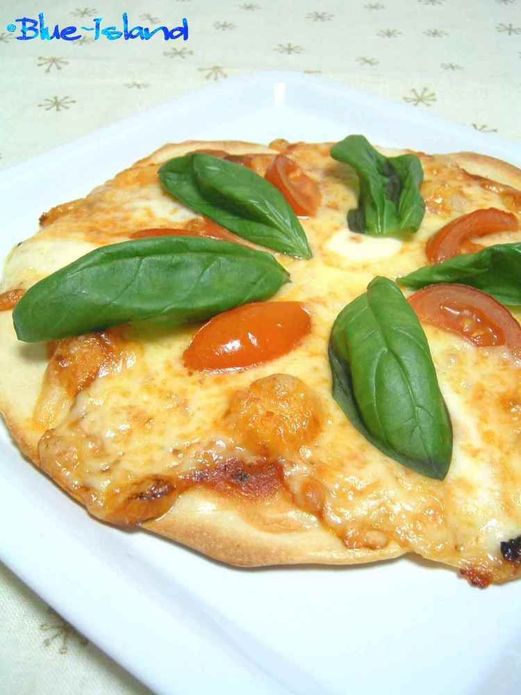 基本の手作りピザ（マルゲリータ）の画像